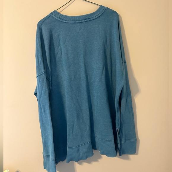 Sweatshirt - Picture 3 of 5